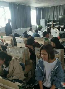 洛陽美術培訓學校：素描明暗關系技巧